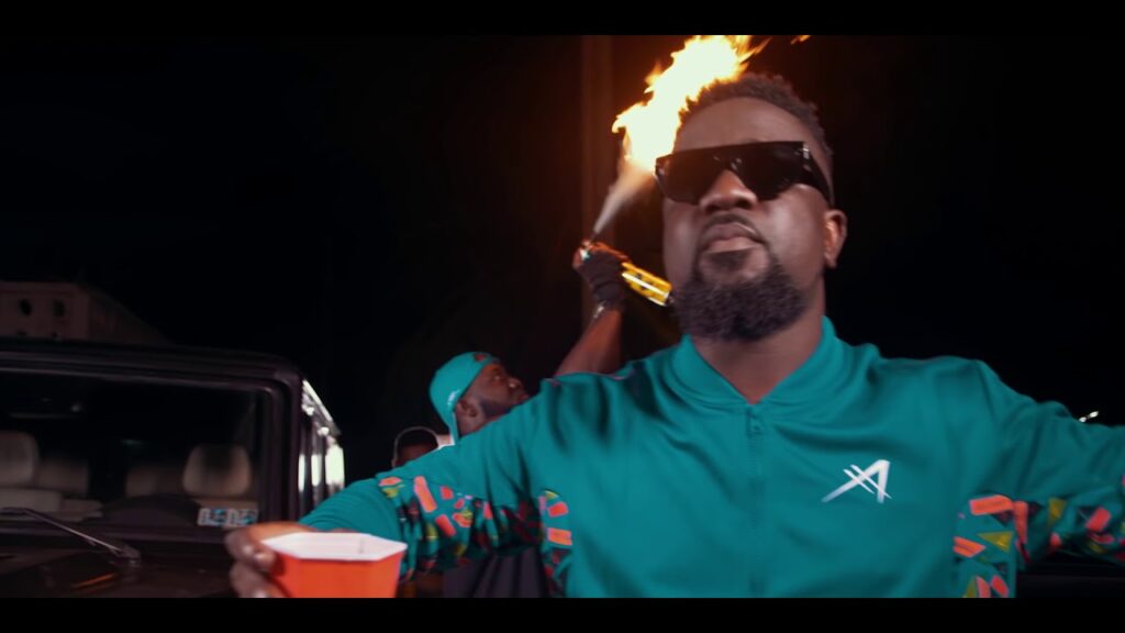 Sarkodie – Oofeetsɔ Prince Bright [Buk Bak] ft. Prince Bright [Buk Bak]