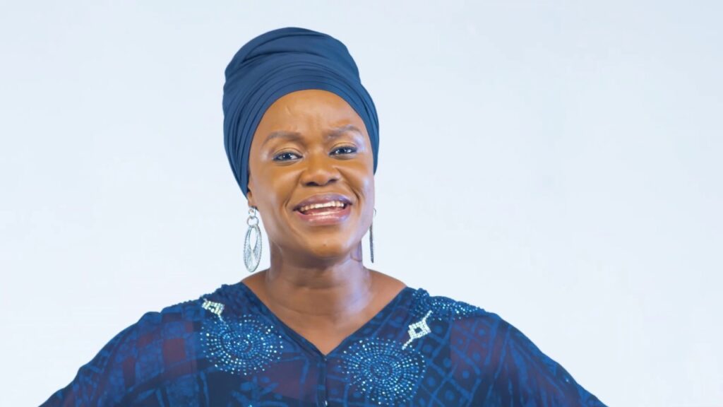 SOLA ALLYSON – #YÓÒ DÁA SOLA ALLYSON – #YÓÒ DÁA