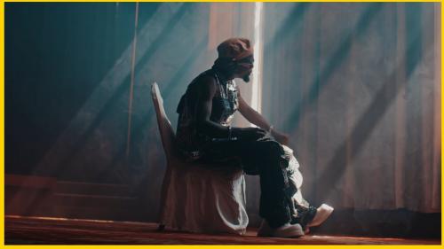 Mukaimwena Mweka – Chile One MrZambiaOfficial Music Video Ft. Macky 2 Mukaimwena Mweka – Chile One MrZambiaOfficial Music Video Ft. Macky 2